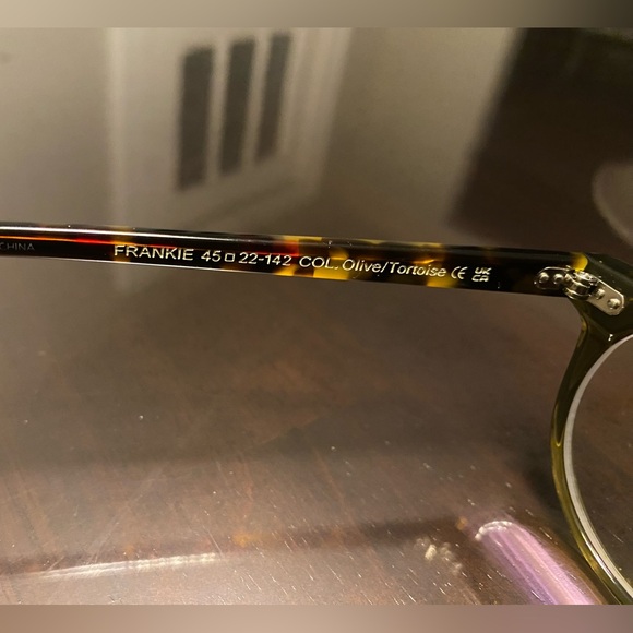 Moscot Frankie eyeglasses, olive front with tortoise temples. - Picture 2 of 4